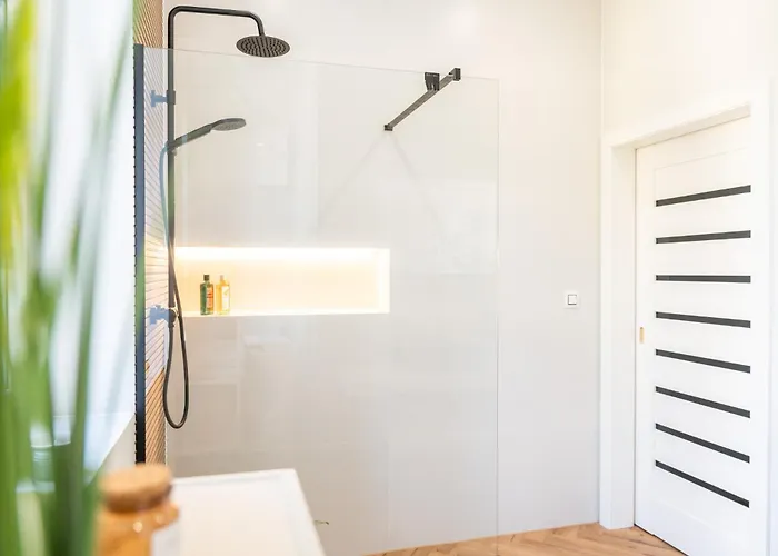 Appartement Vary Essence - Elegant With Balcony *
