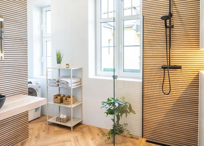 Vary Essence - Elegant With Balcony Karlovy Vary