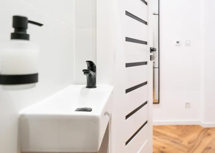 Appartement Vary Essence - Elegant With Balcony *